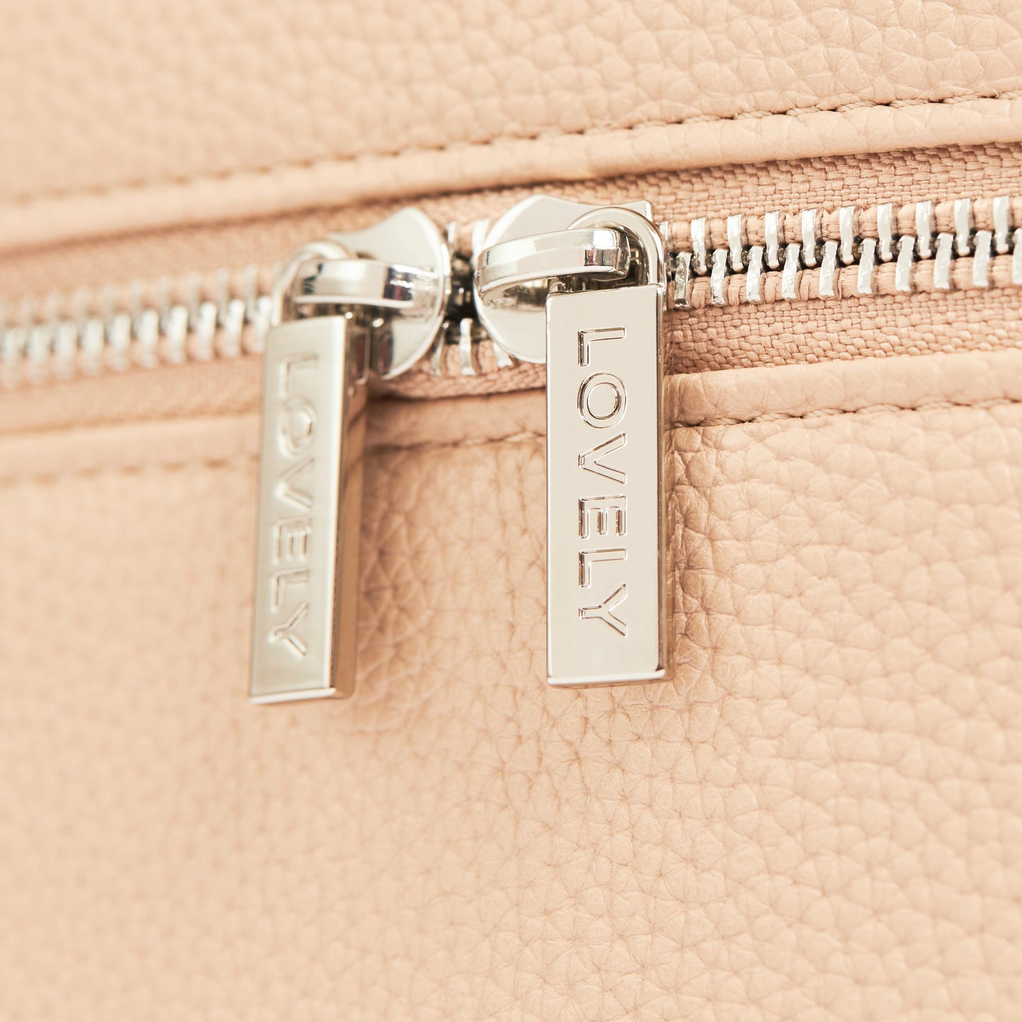 Vanity Bag (shipping 3rd or 4th week)